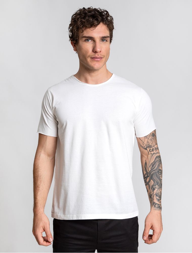 Camiseta Básica Off-White Gola Rasgada