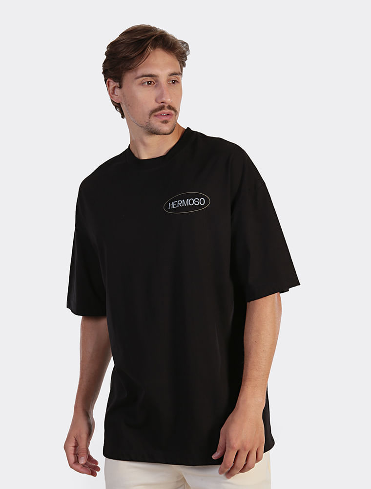 camiseta-garage-oversized-preta-frente