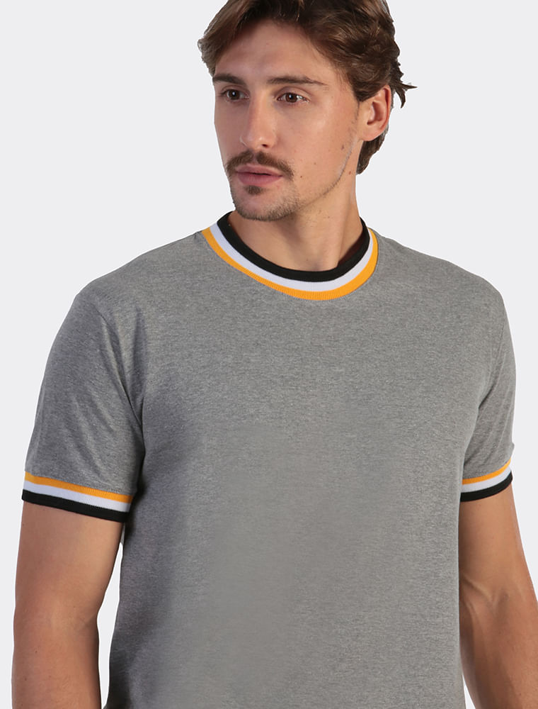 Camiseta-gola-listrada-cinza-frente-zoom